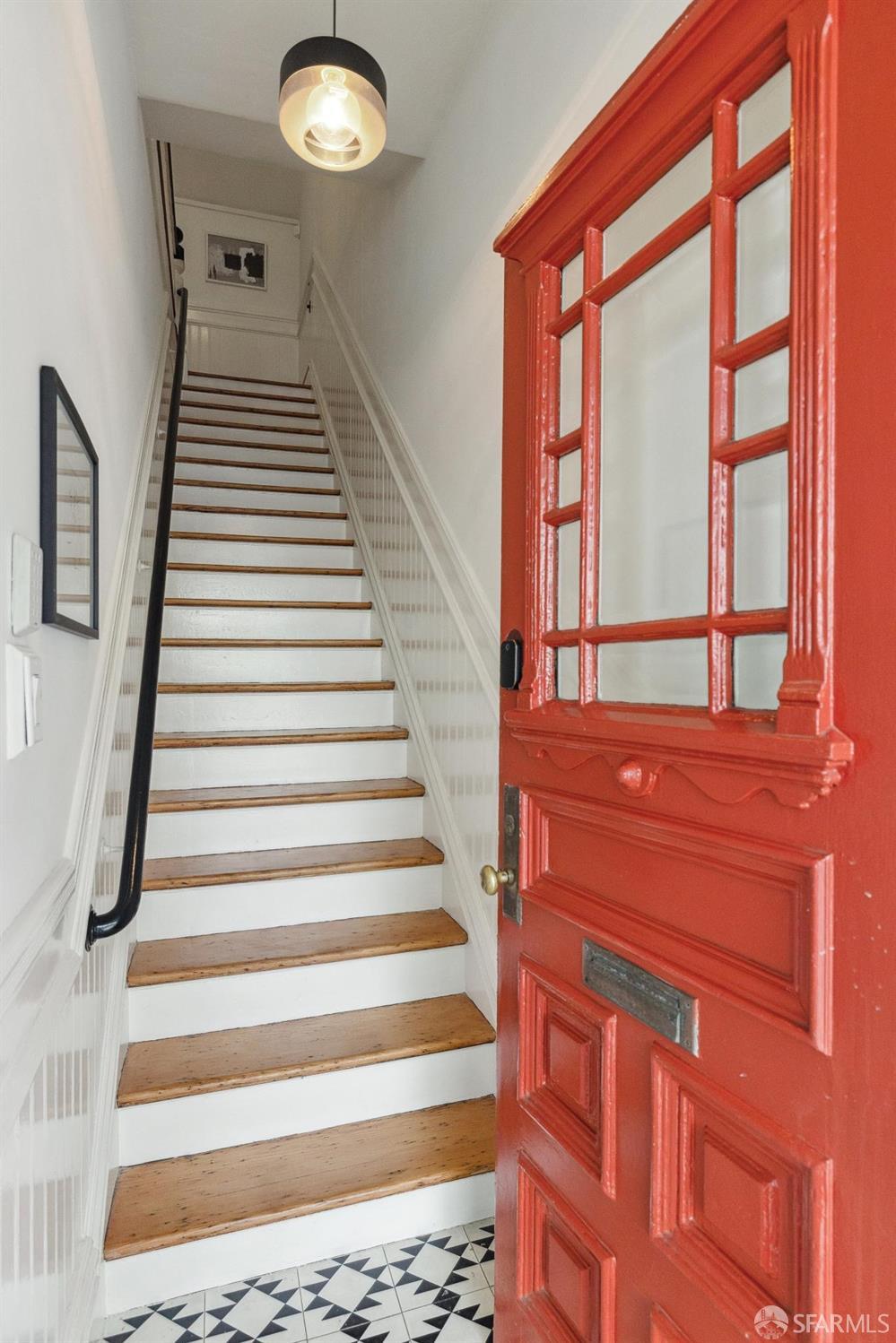 35 Noe Street