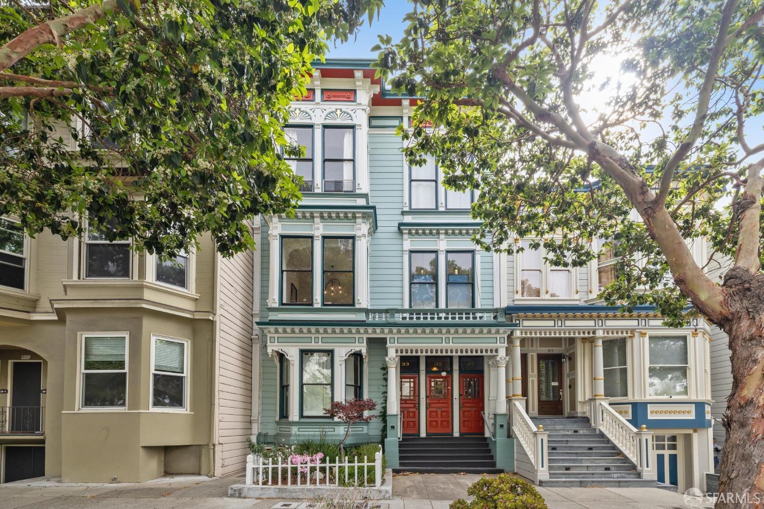 35 Noe Street