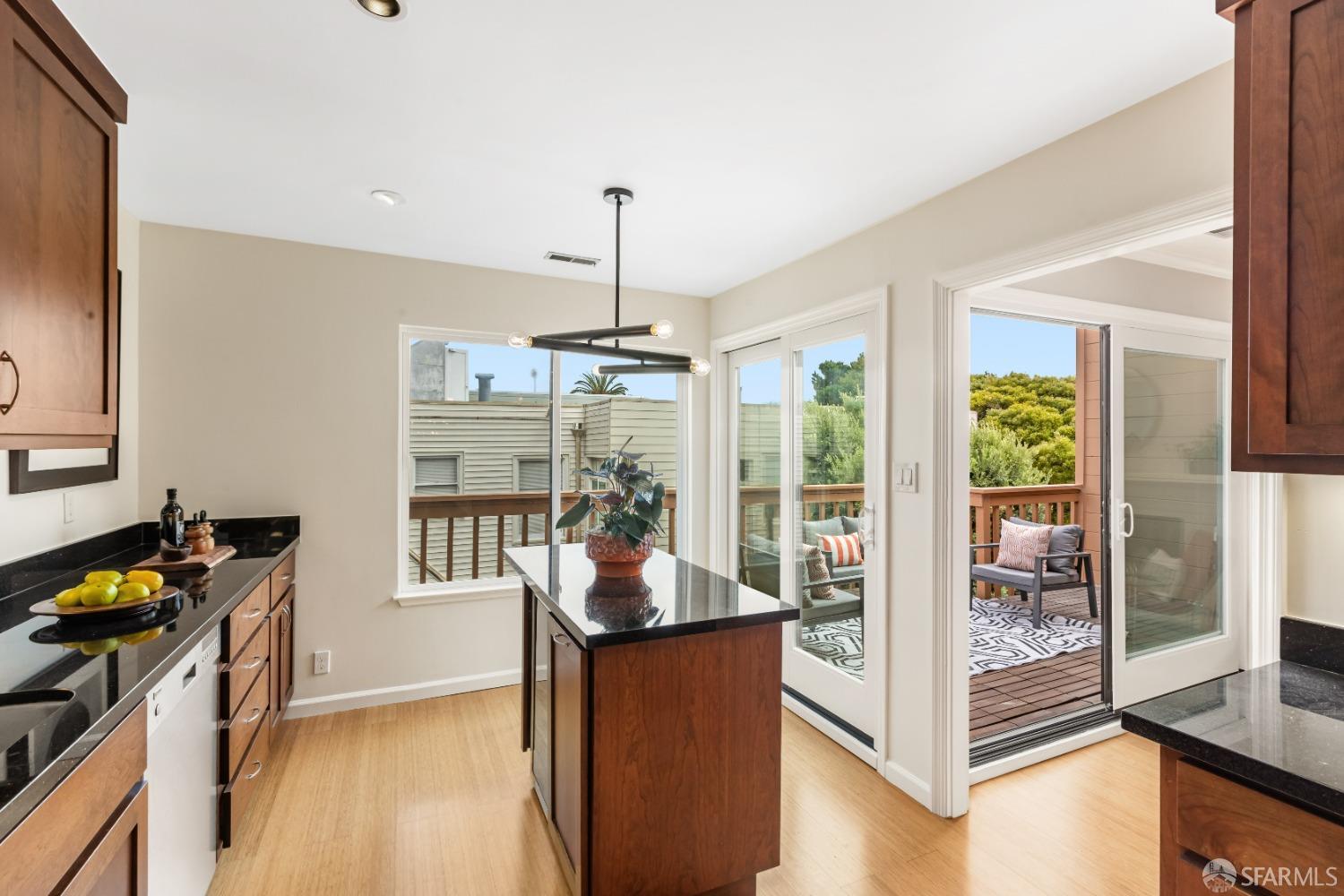 470 Fillmore Street # 3