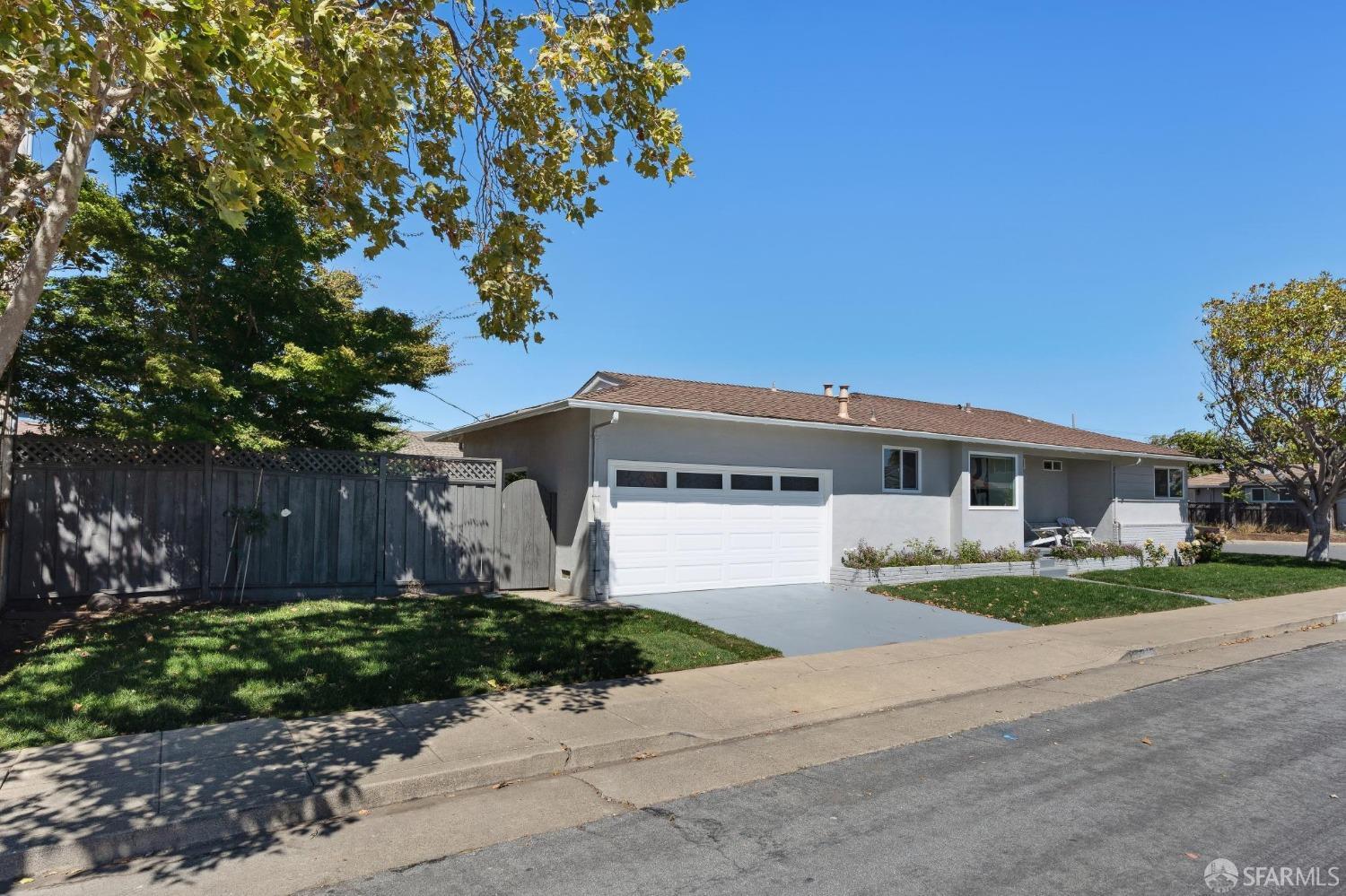 1059 Fiesta Drive