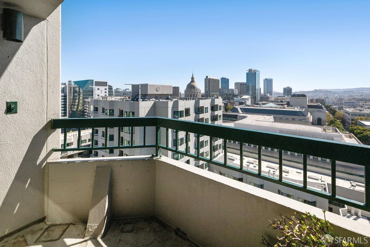601 Van Ness Avenue # 1124