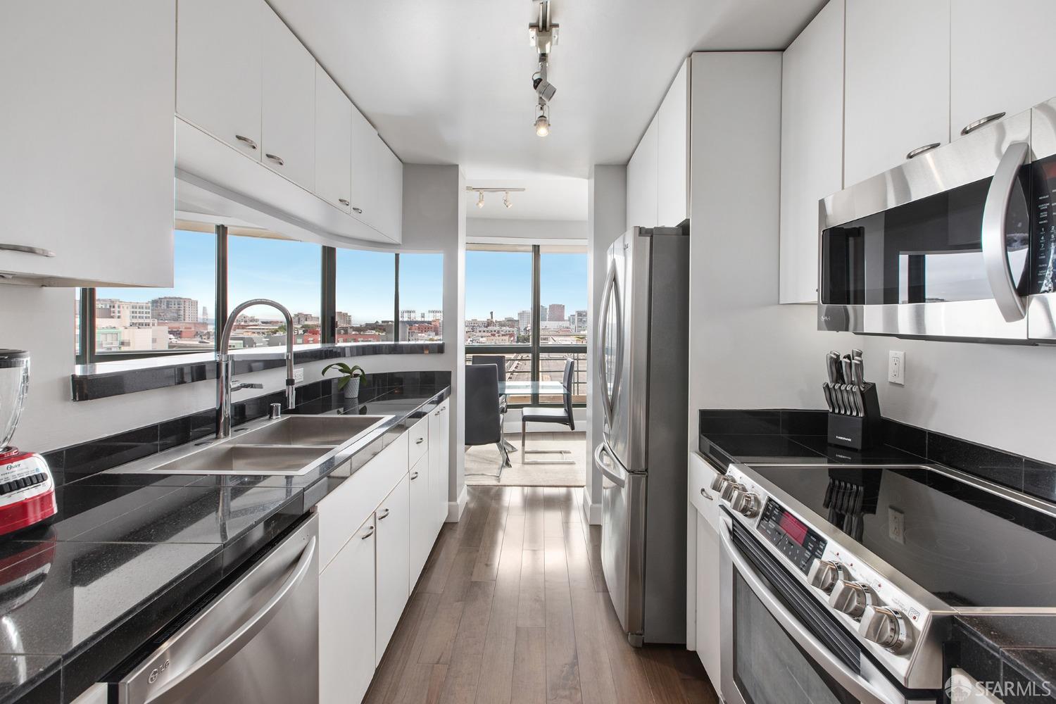 300 3rd Street # 1105
