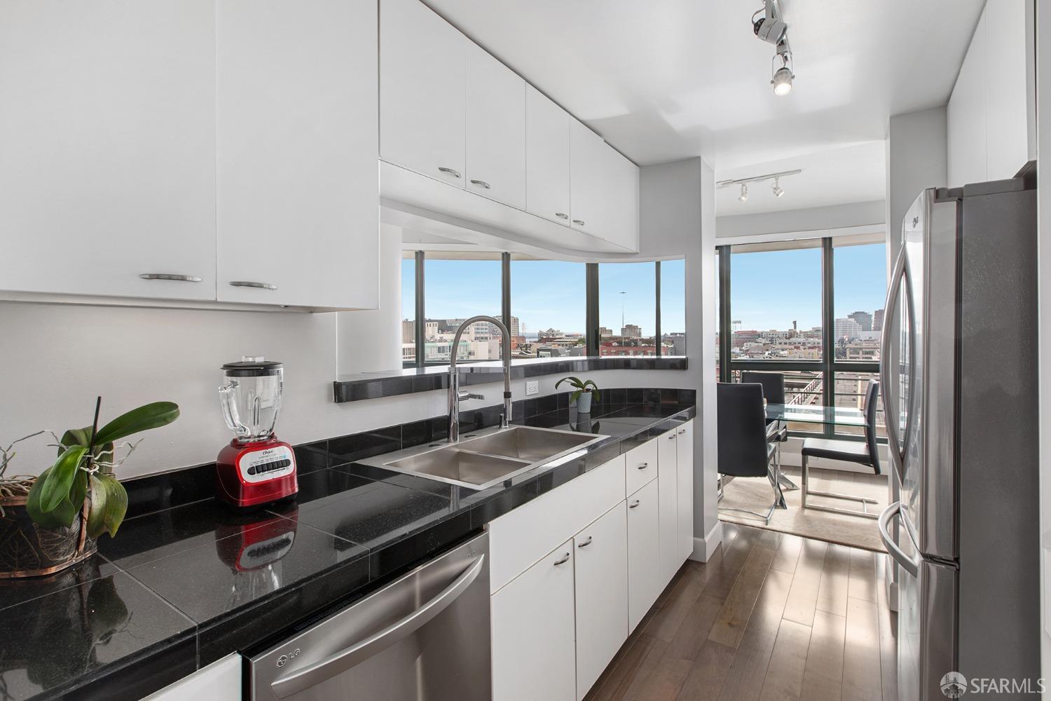 300 3rd Street # 1105