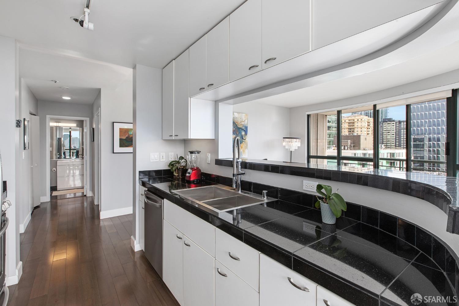 300 3rd Street # 1105