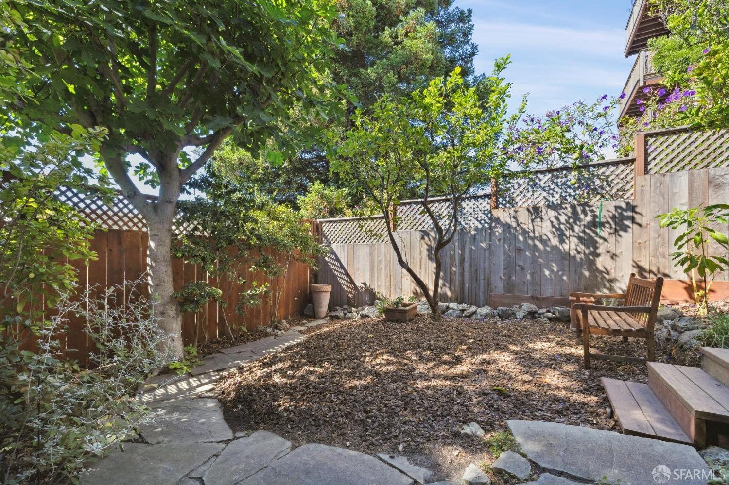 1376 De Haro Street