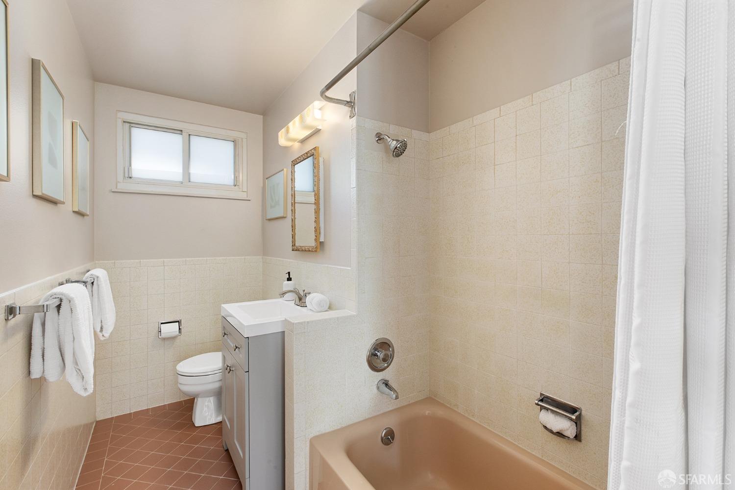 256 Edgewood Drive