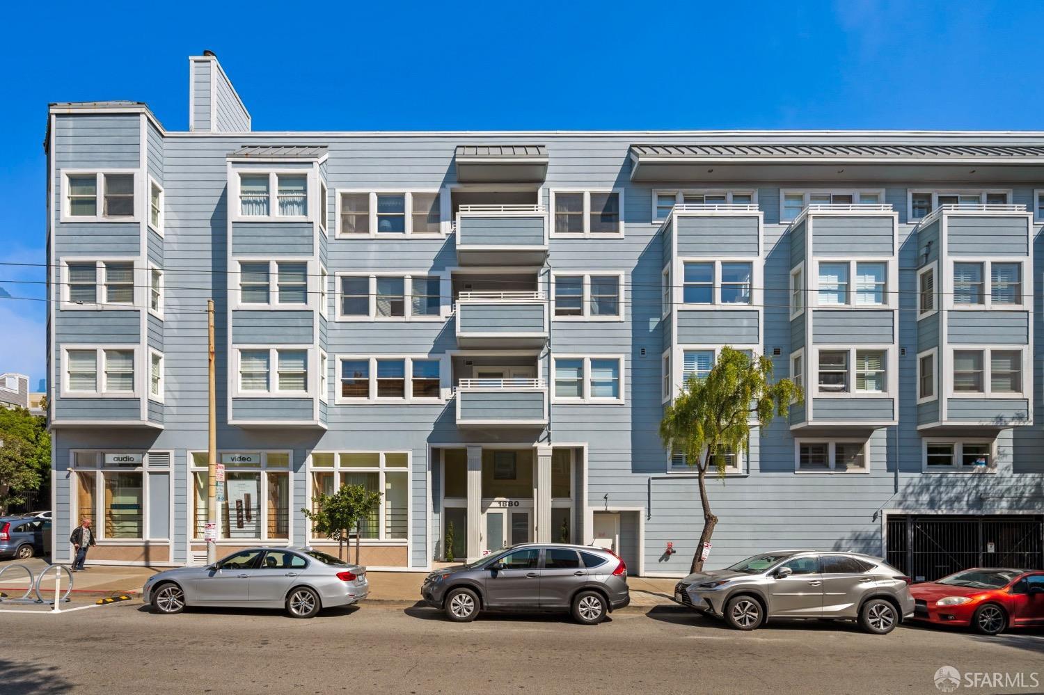 1880 Steiner Street # 410
