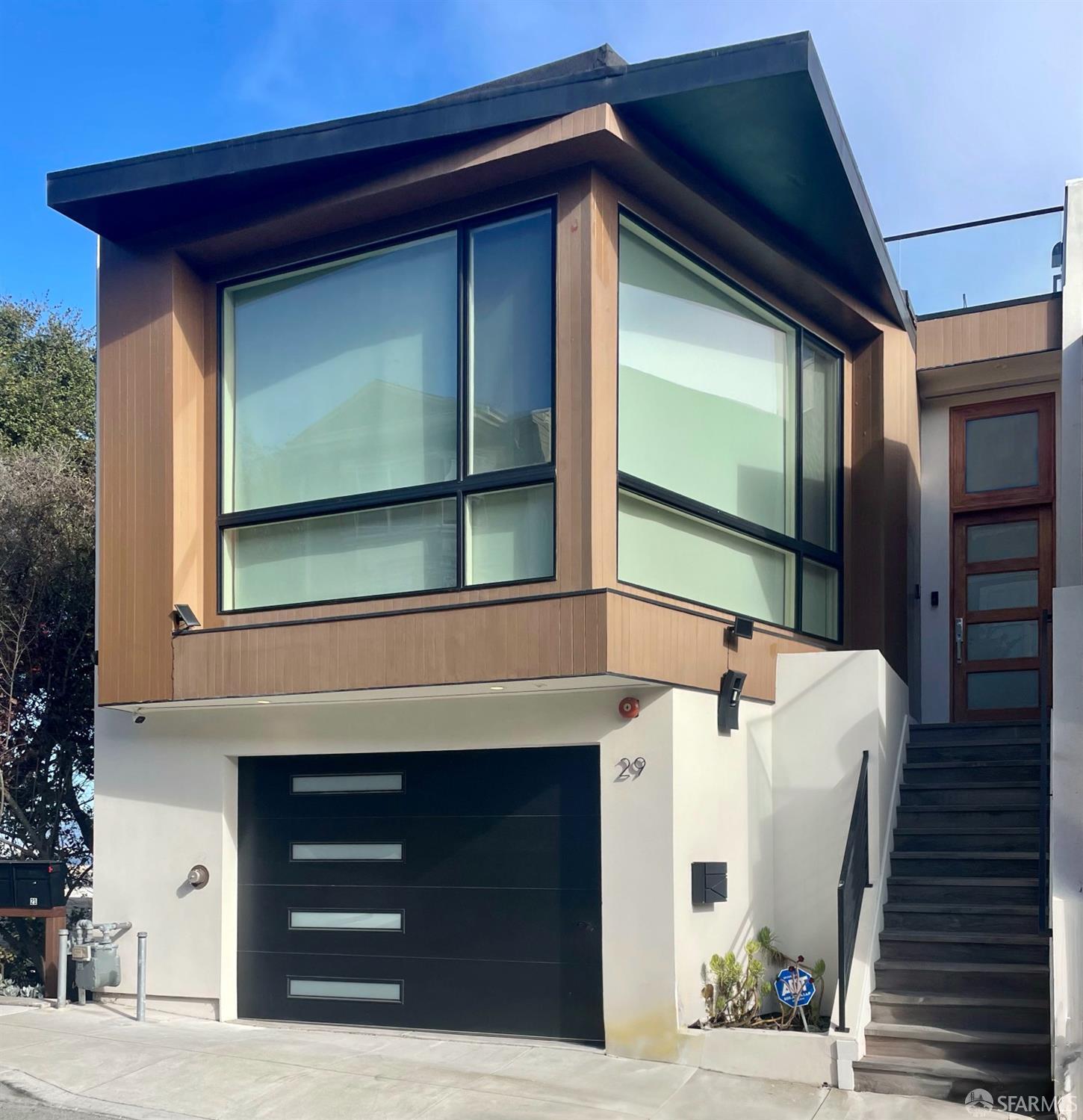 29 Joy Street