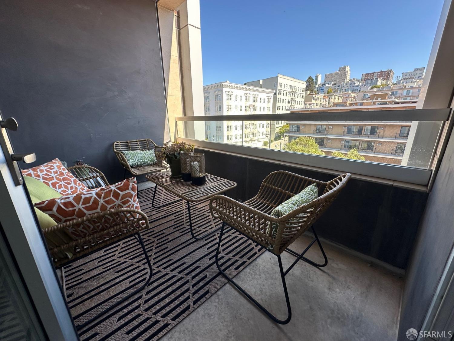 1501 Filbert Street # 6A