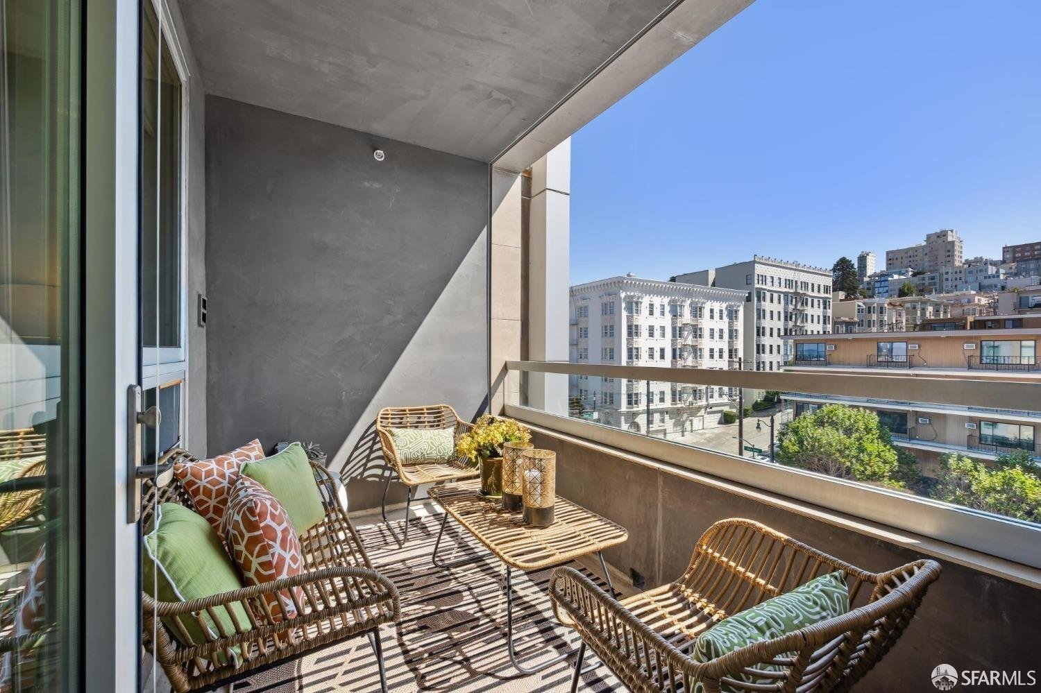 1501 Filbert Street # 6A