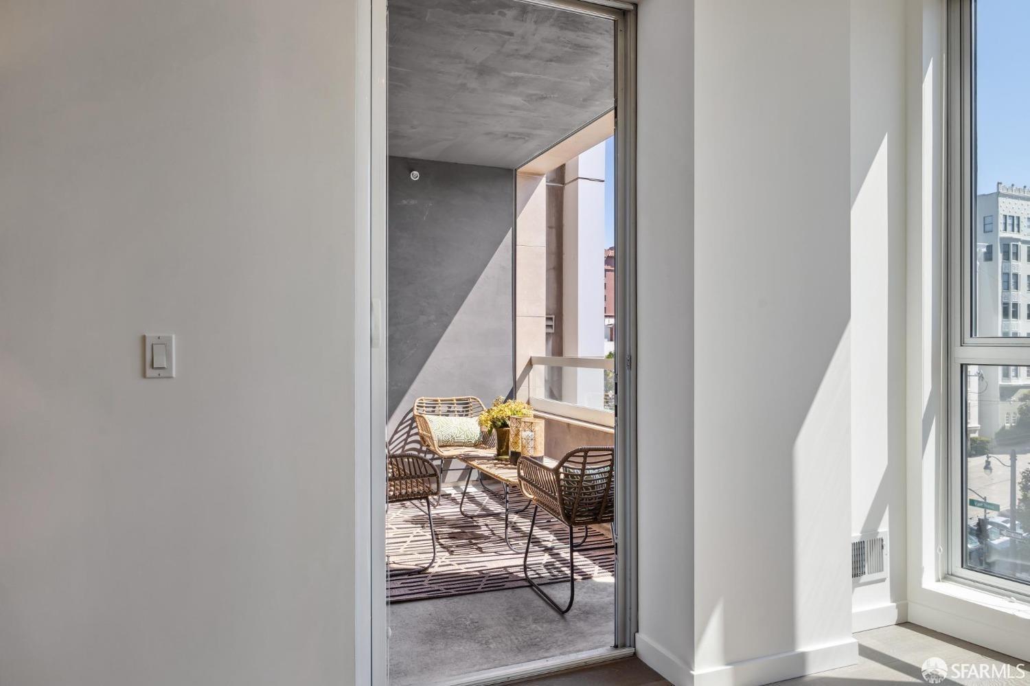 1501 Filbert Street # 6A