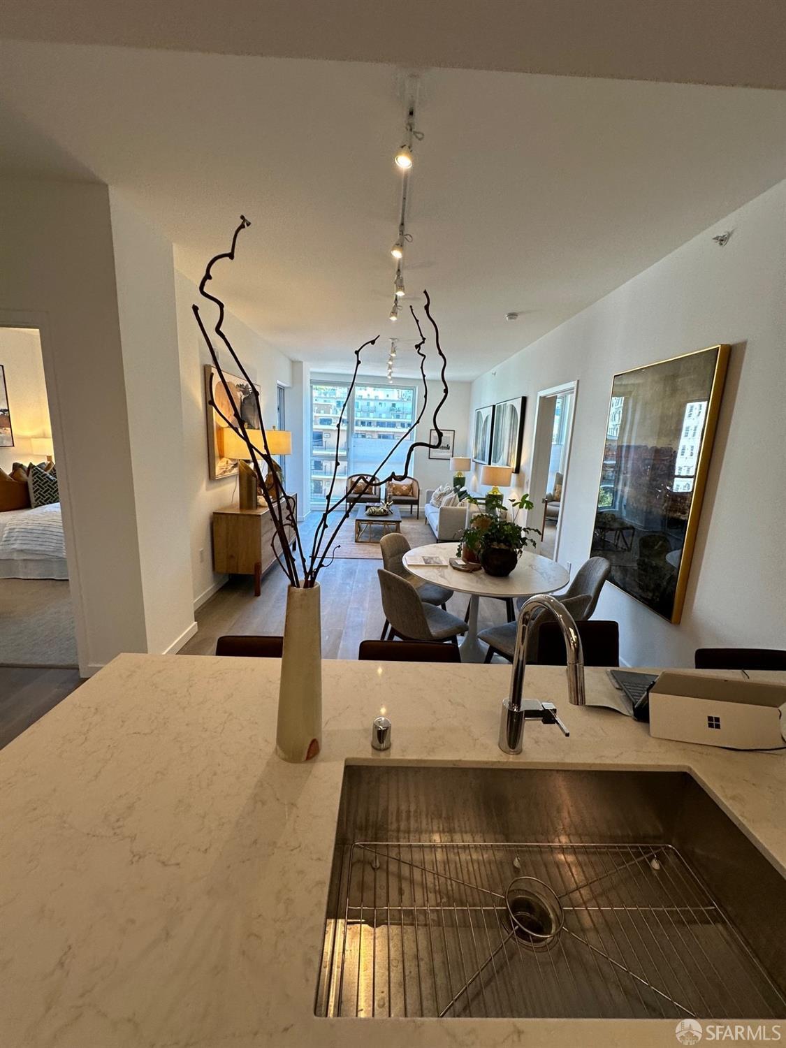 1501 Filbert Street # 6A