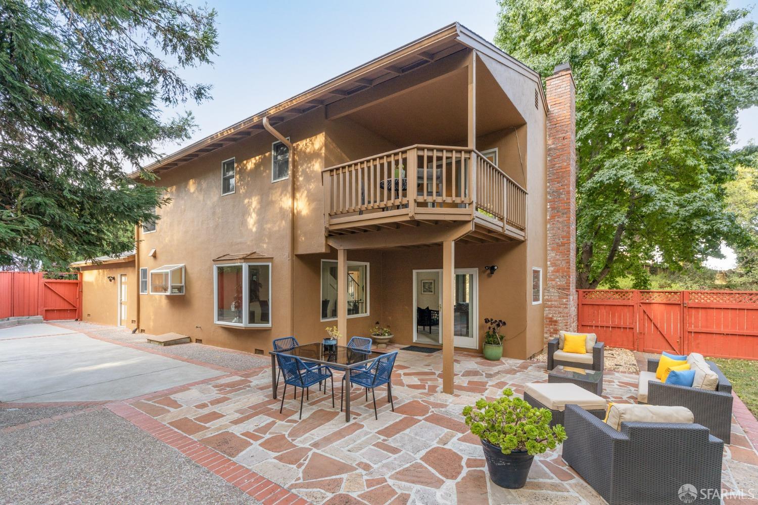 401 Cunningham Way