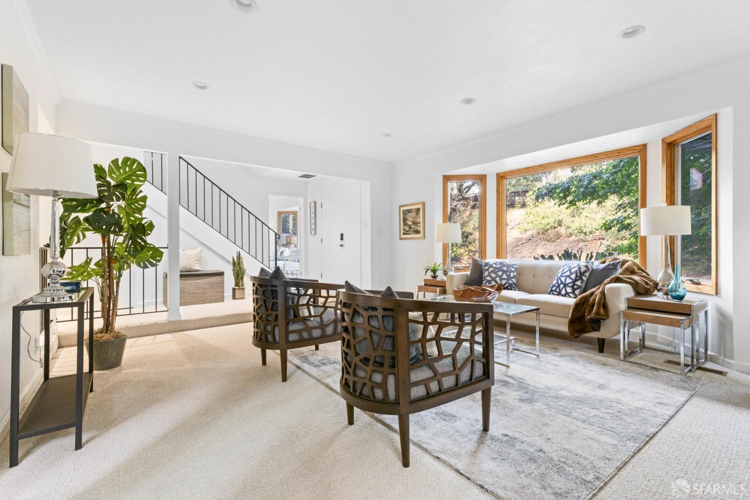 401 Cunningham Way