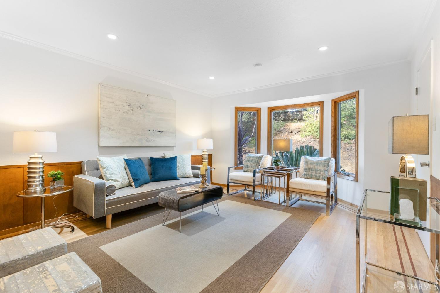 401 Cunningham Way