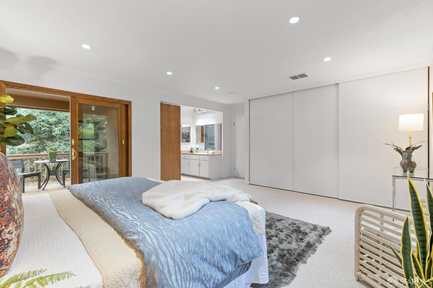 401 Cunningham Way