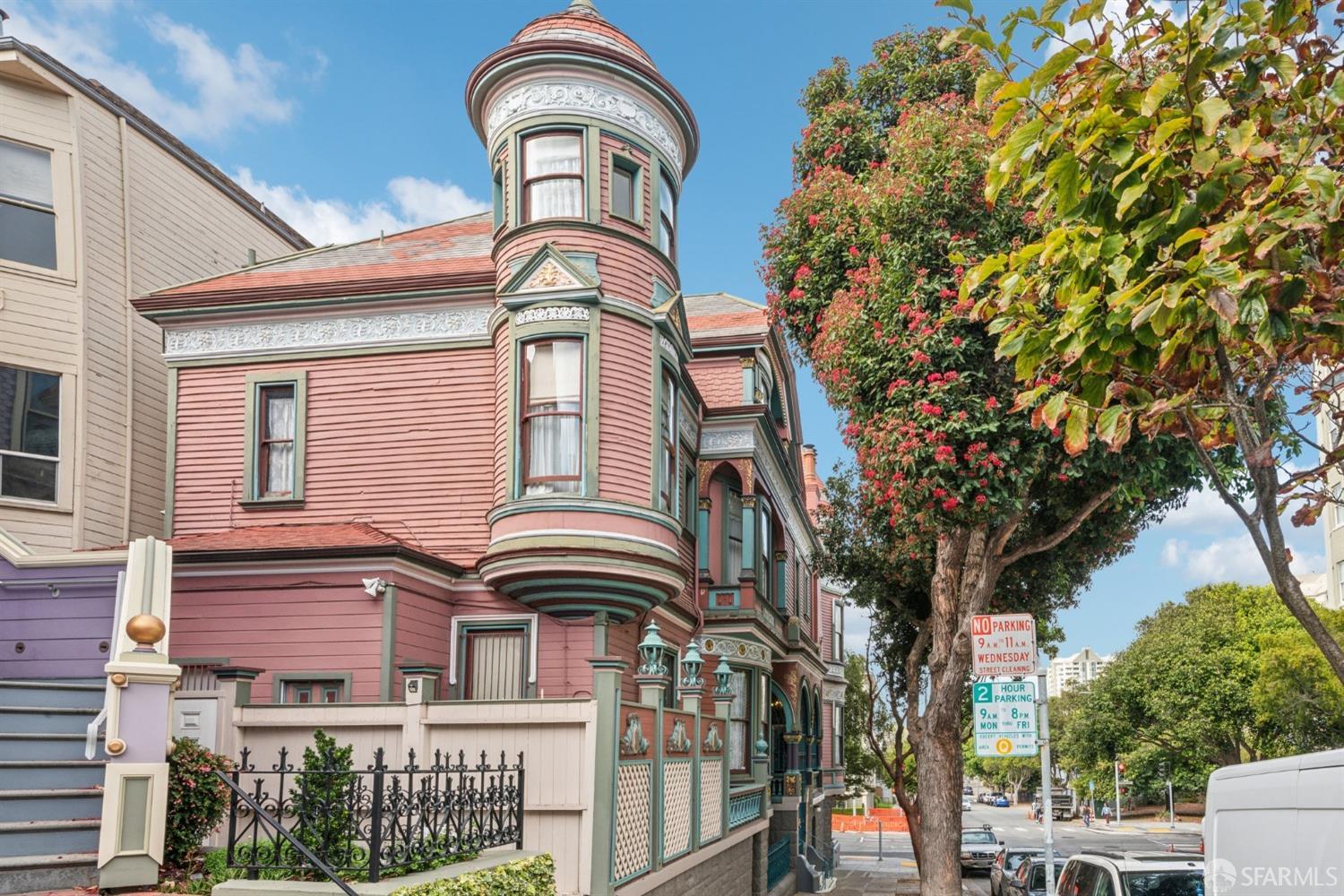 1057 Steiner Street