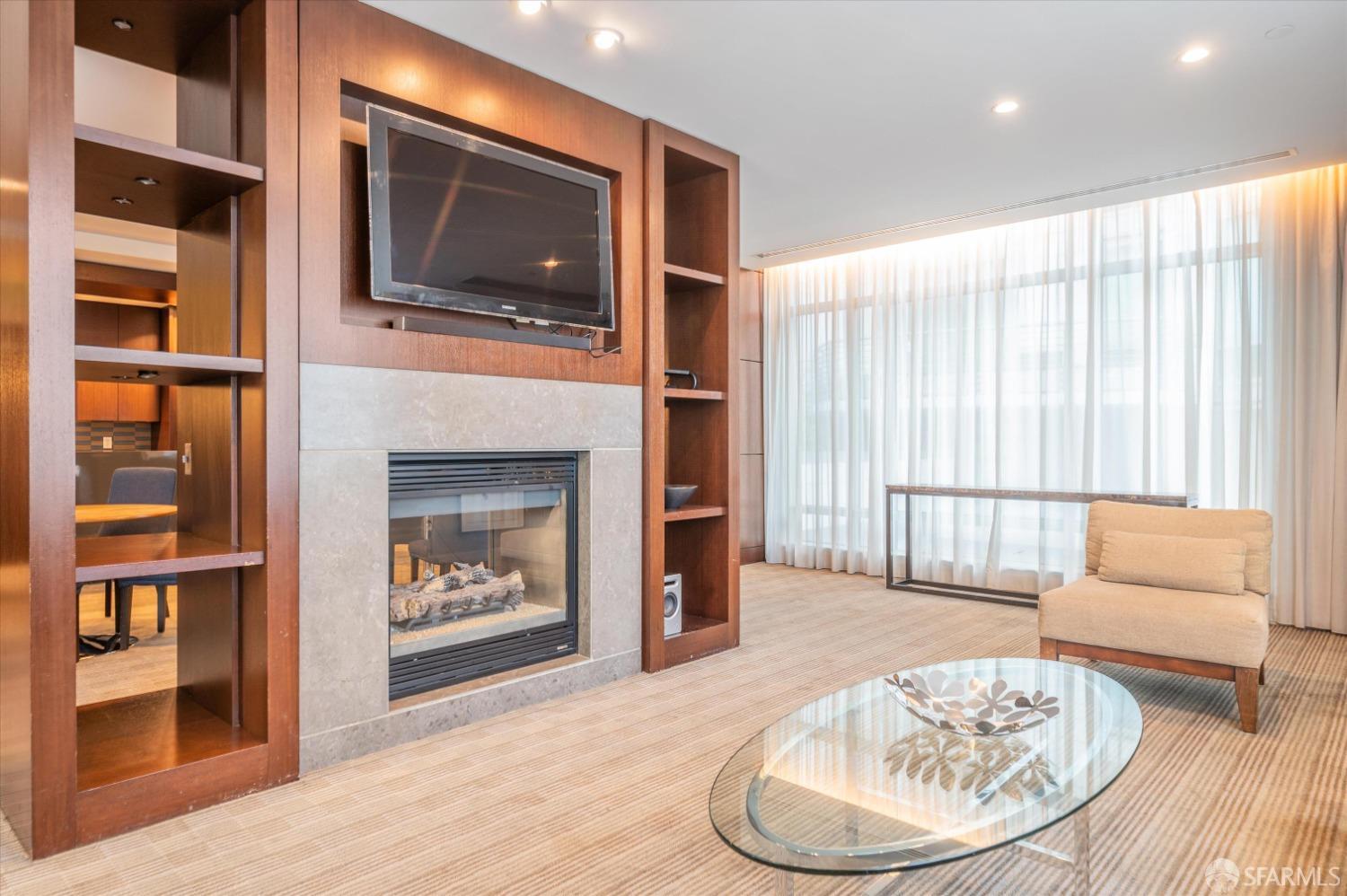 333 1st Street # N1006