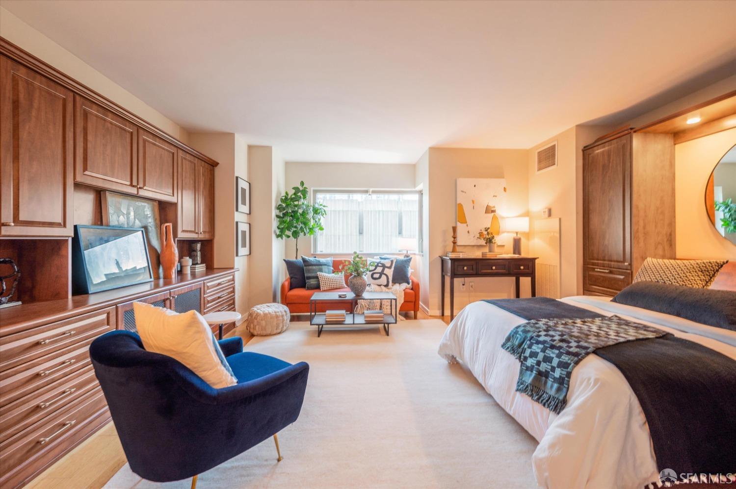 333 1st Street # N1006