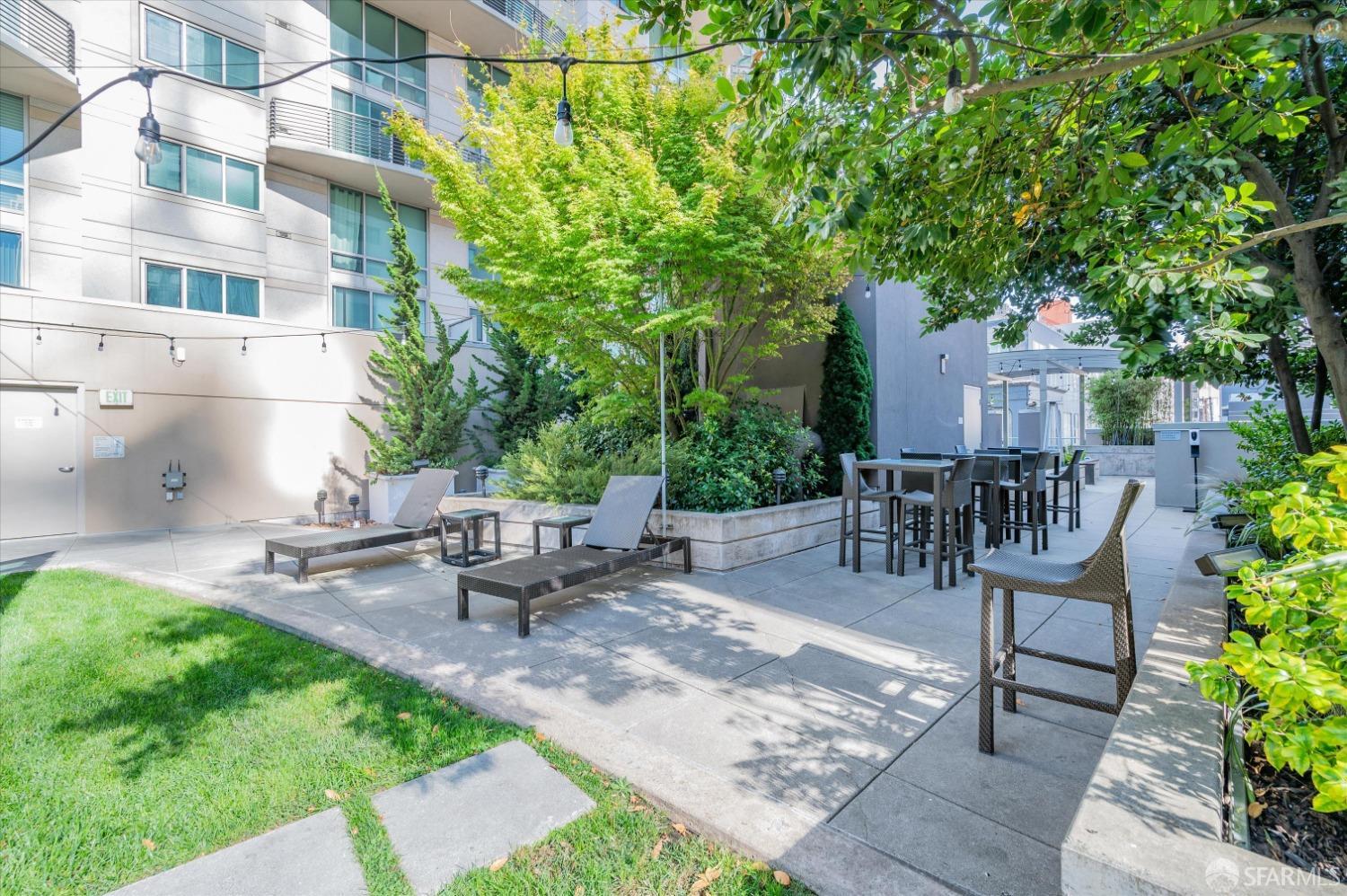 333 1st Street # N1006