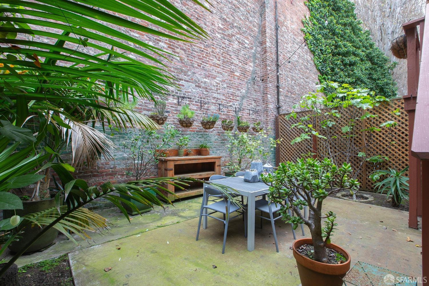 160 Langton Street