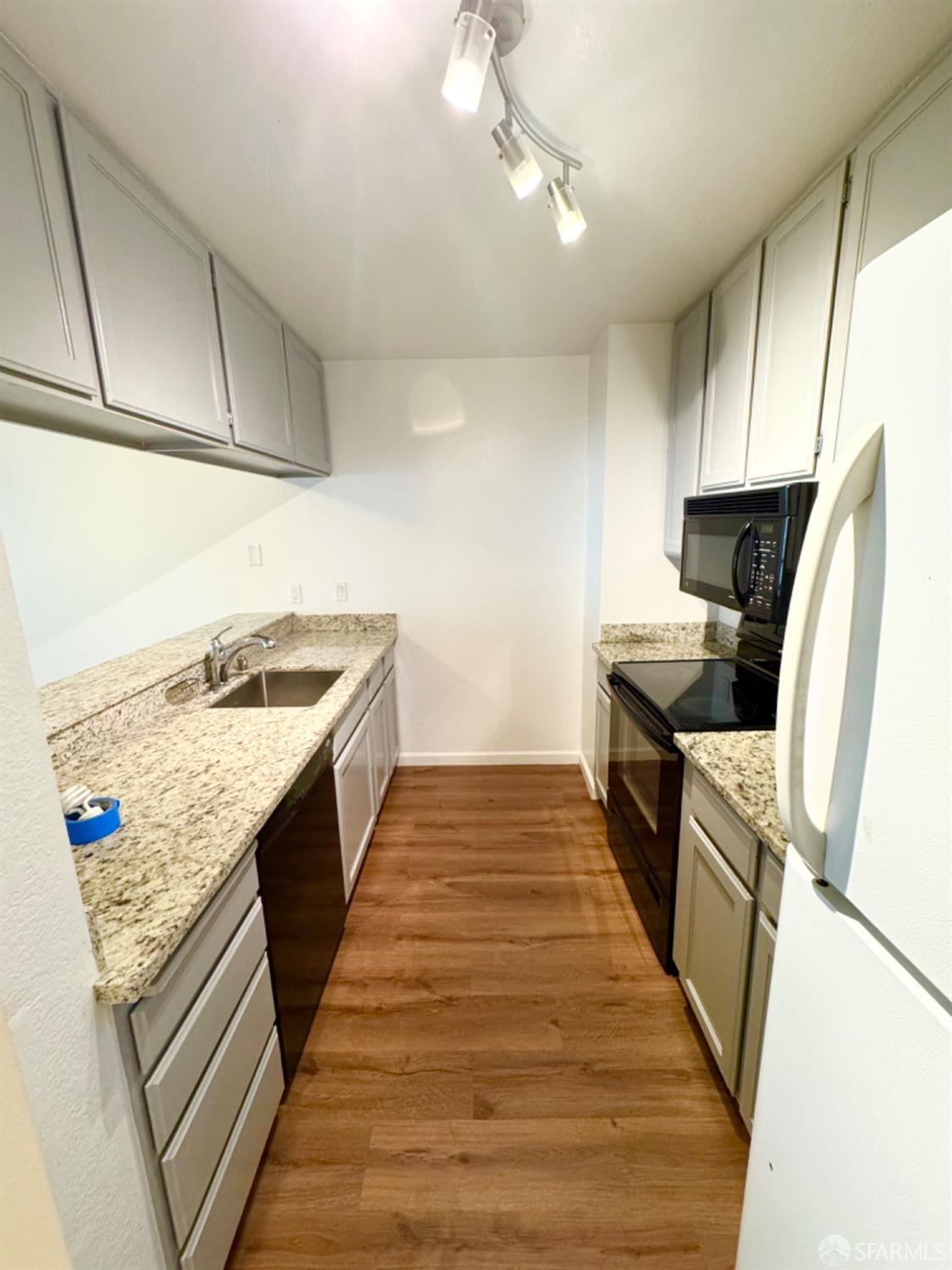 240 N Bayshore Boulevard # 203