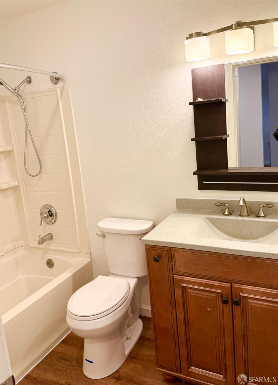 240 N Bayshore Boulevard # 203
