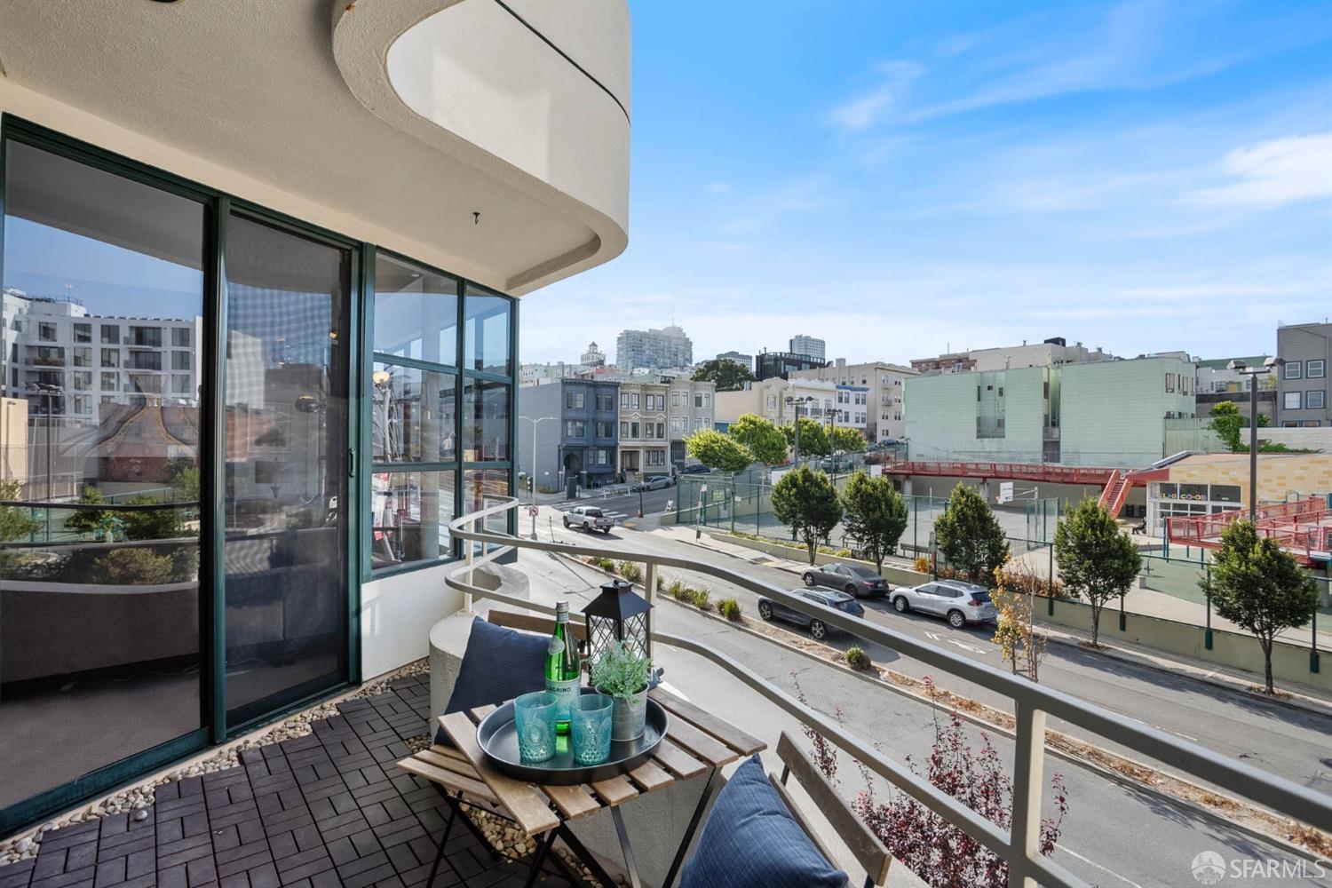 1440 Broadway # 204