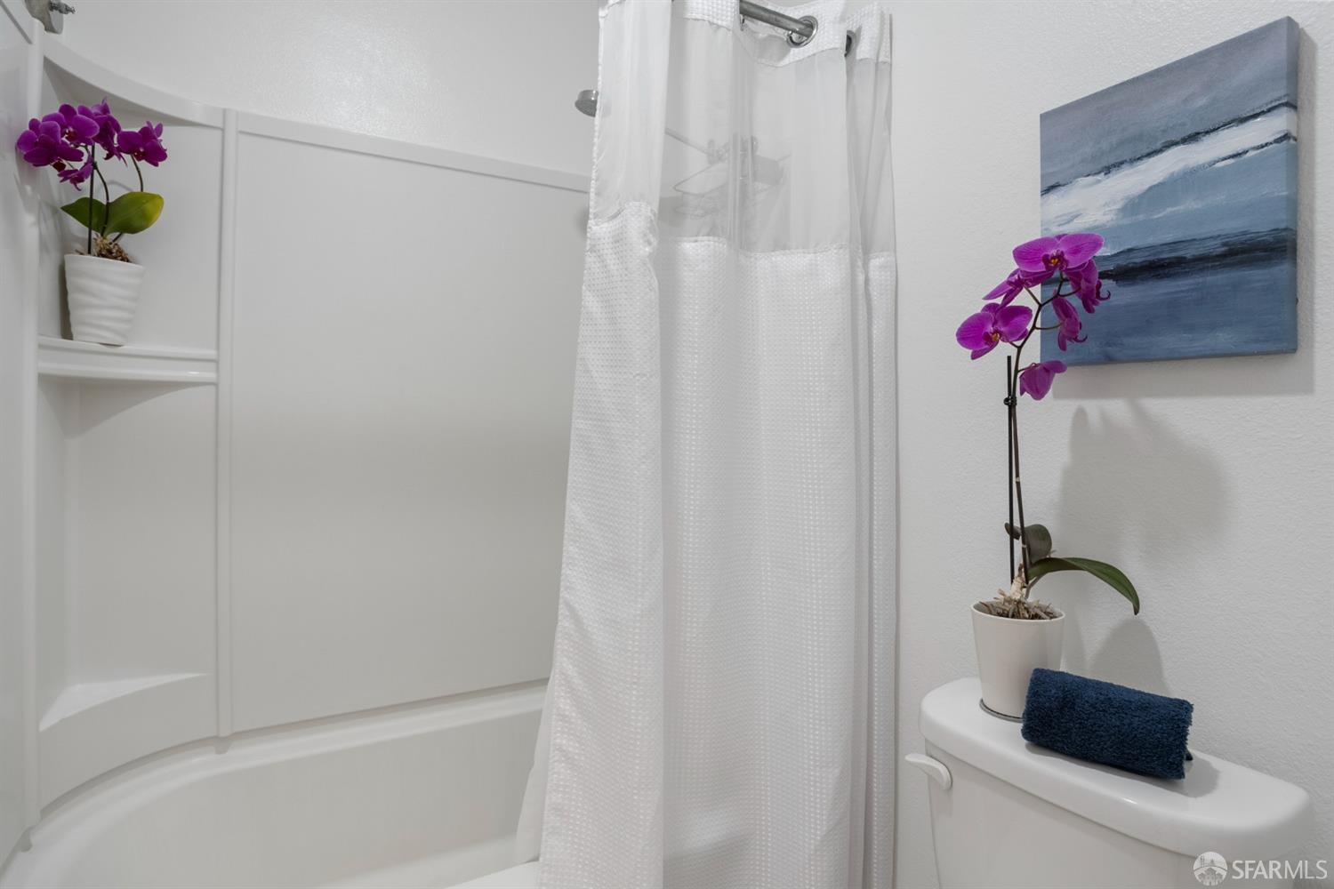 1440 Broadway # 204