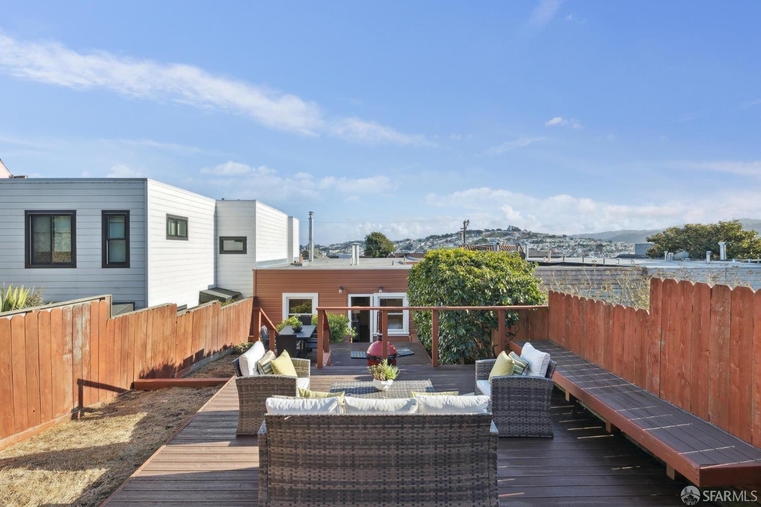 452 Chenery Street