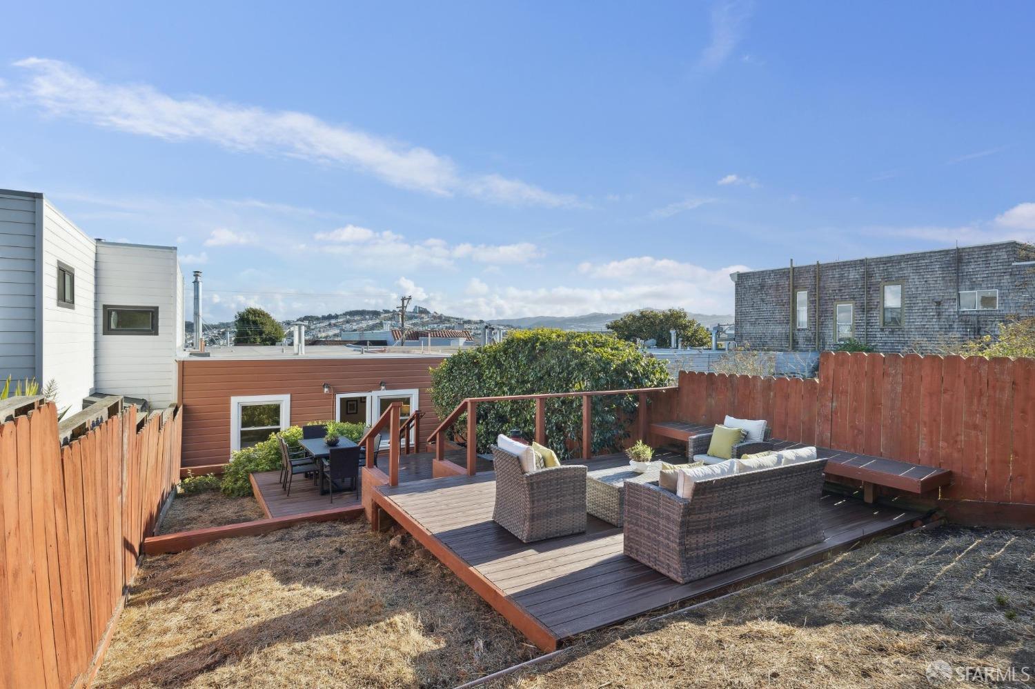 452 Chenery Street
