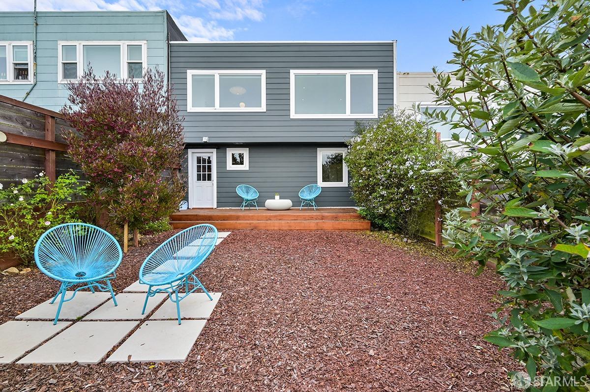371 Bright Street