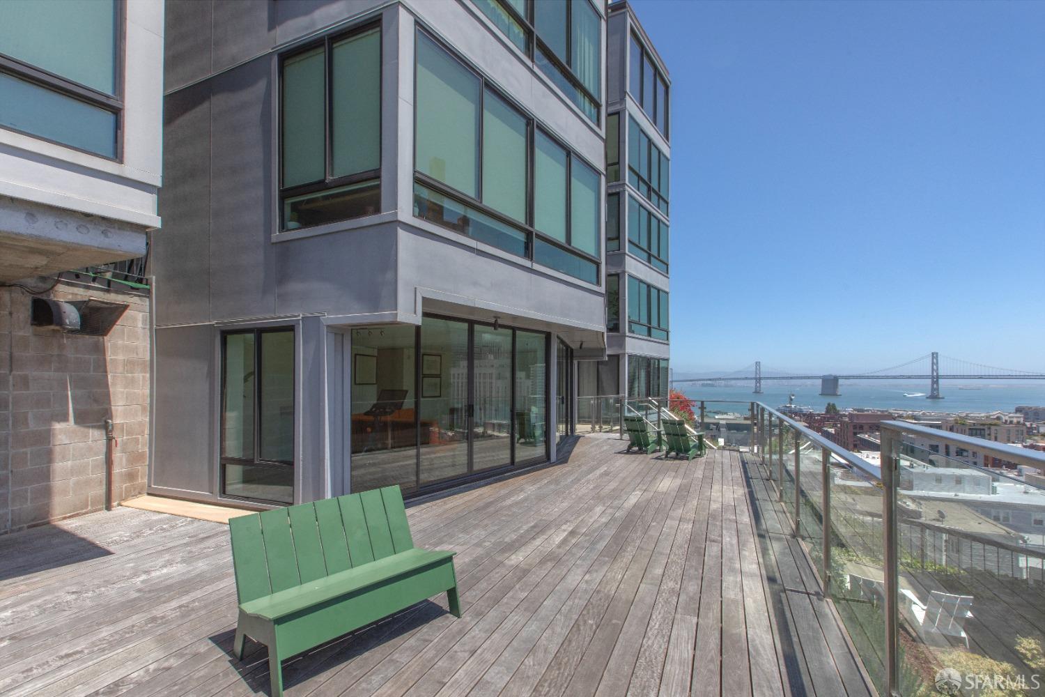 455 Vallejo Street # 105