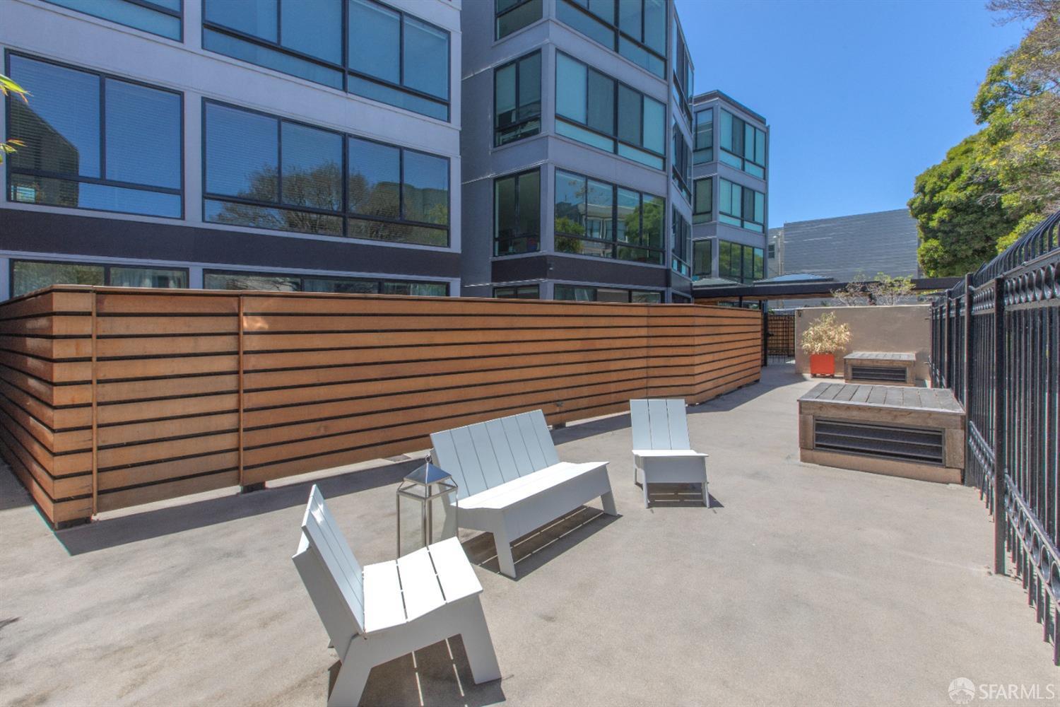 455 Vallejo Street # 105