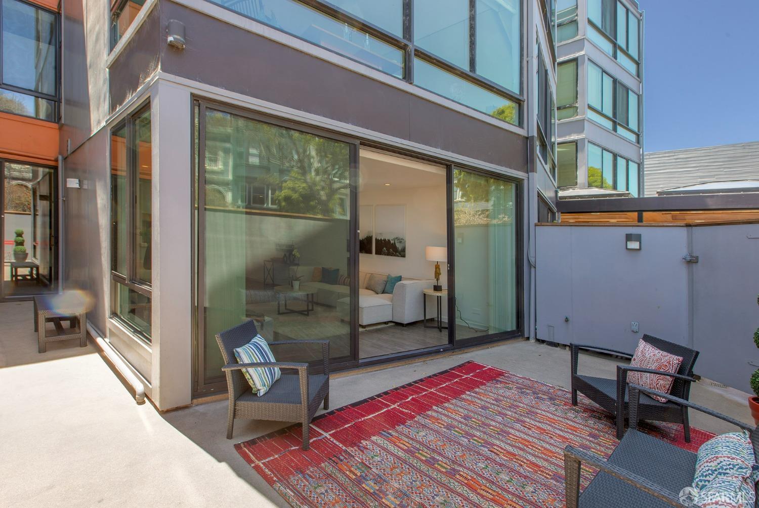 455 Vallejo Street # 105