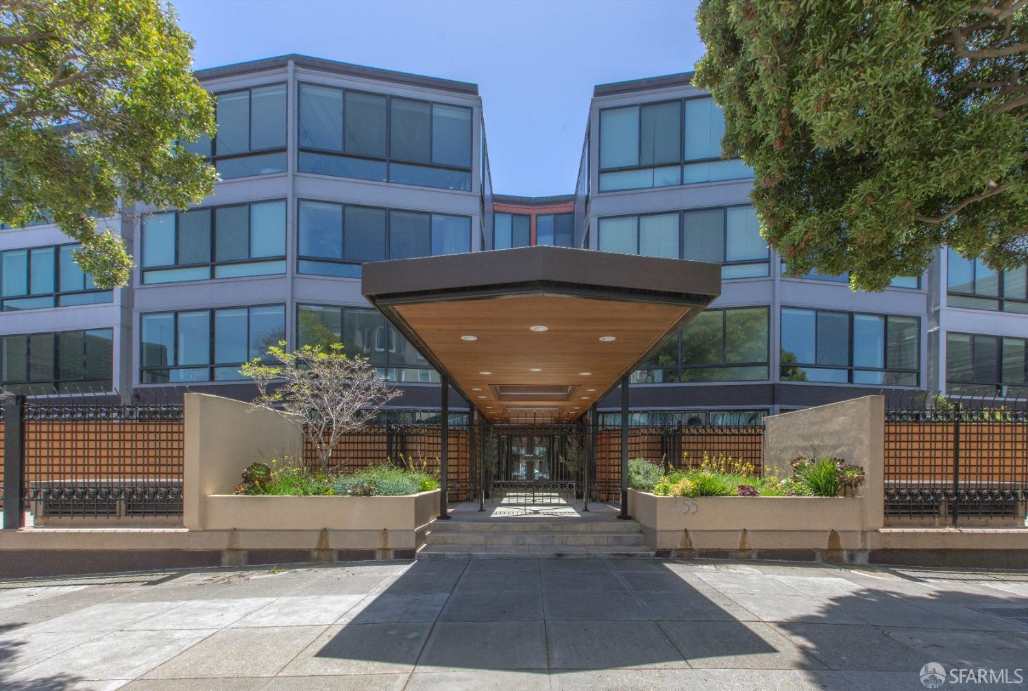455 Vallejo Street # 105