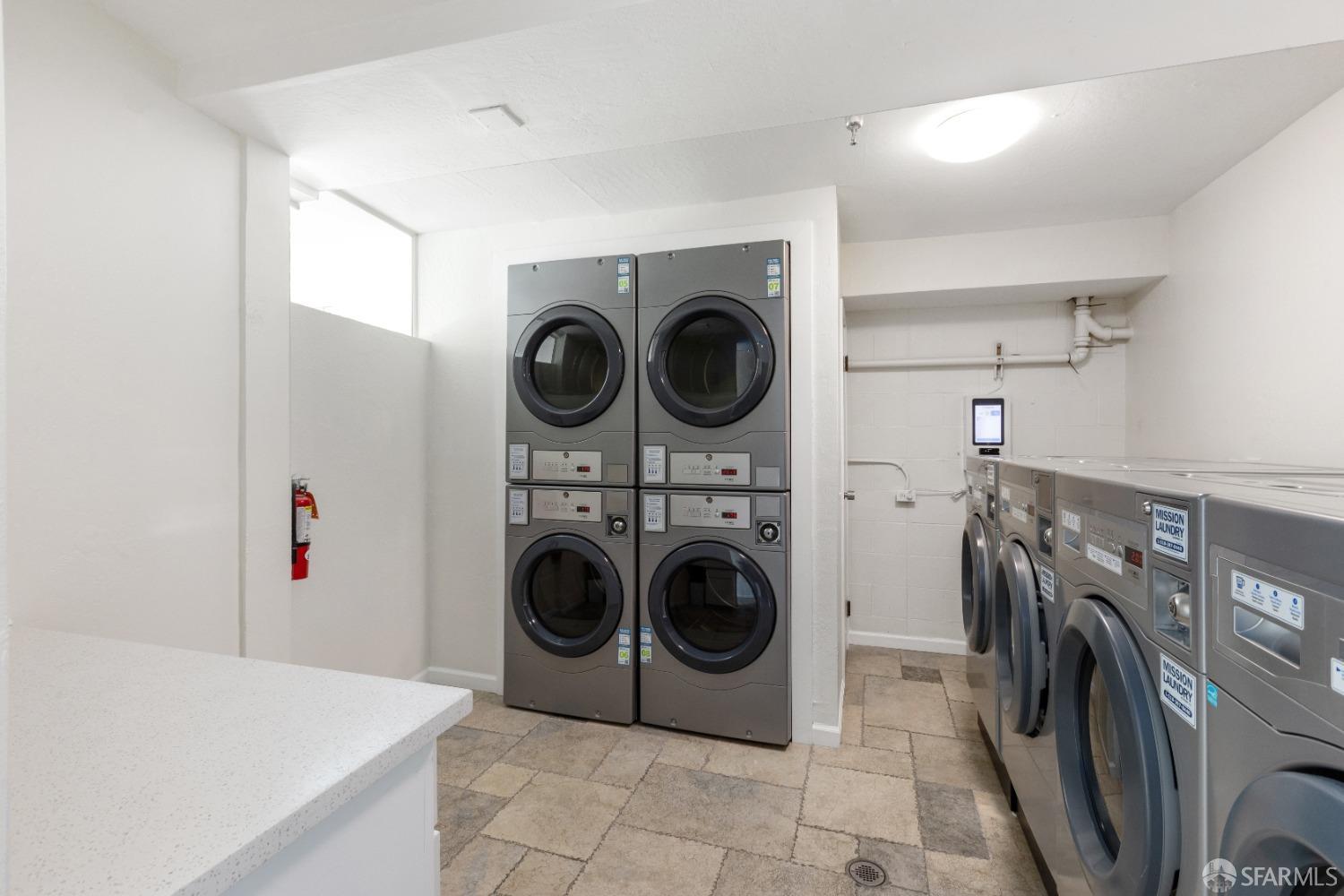 455 Vallejo Street # 105