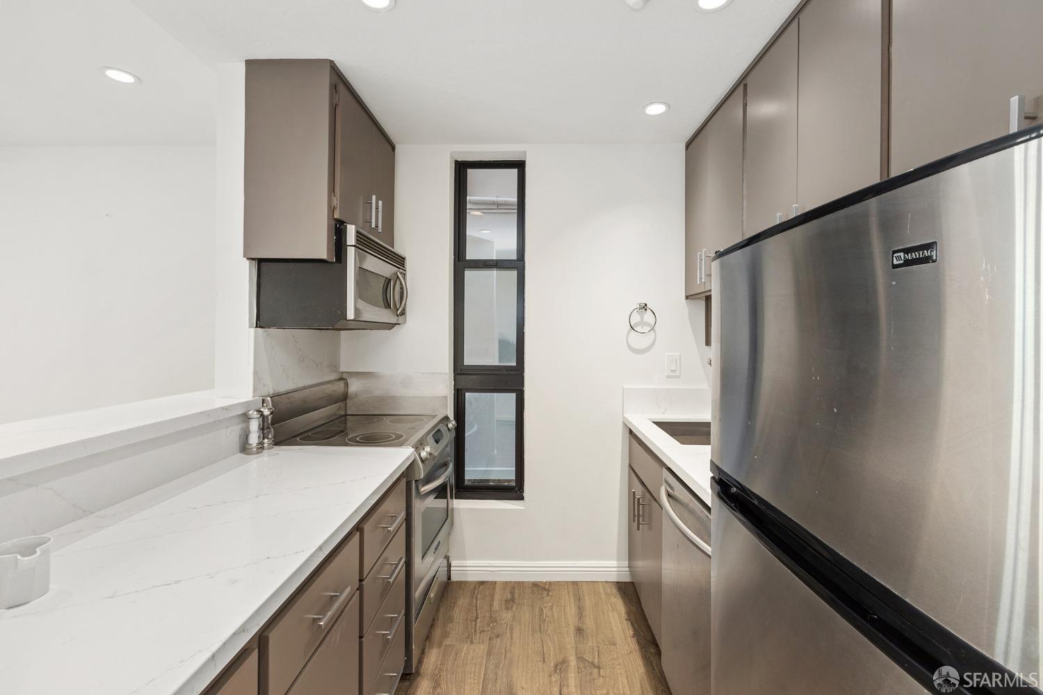 455 Vallejo Street # 105