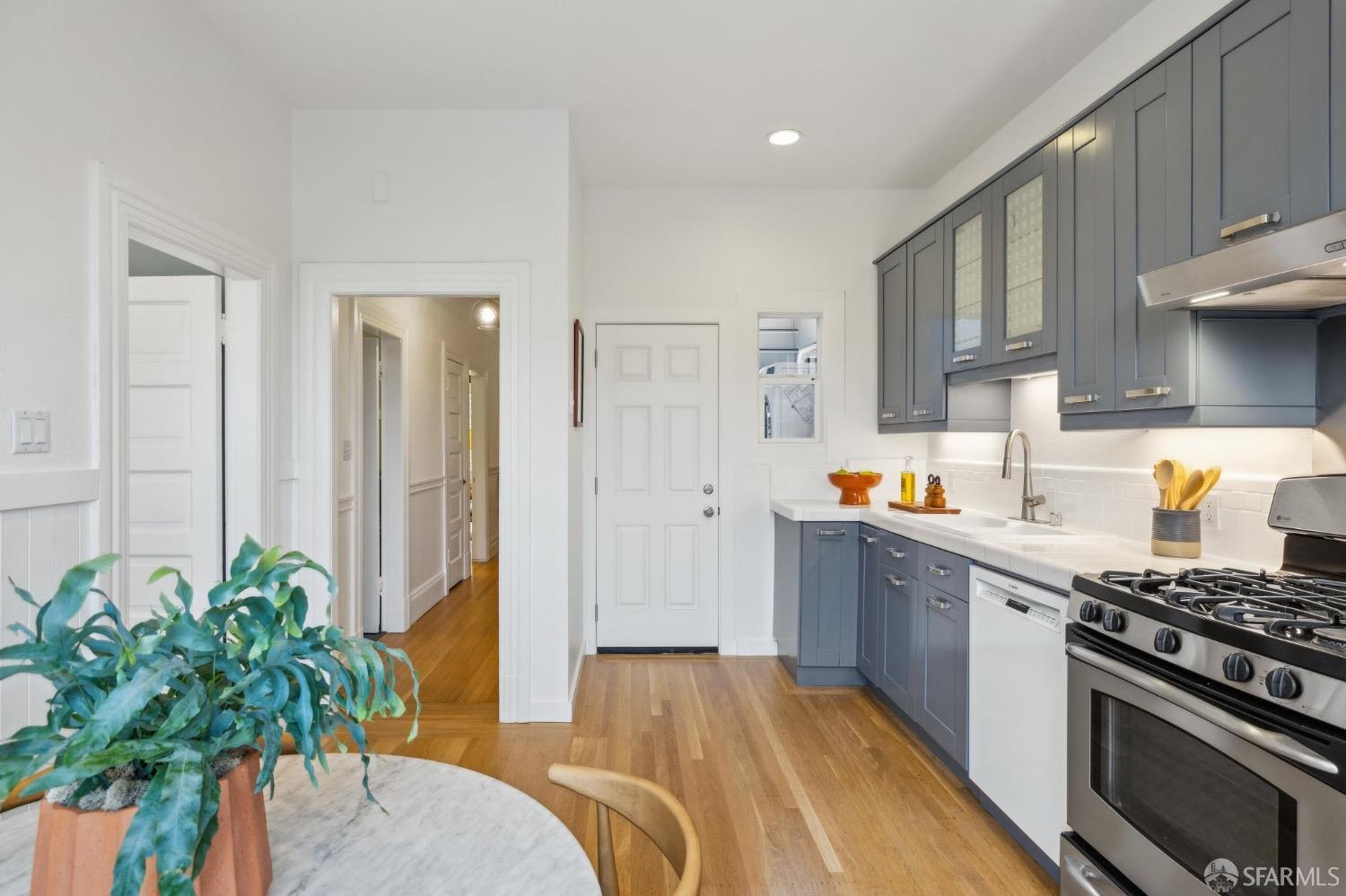 273 27th Street