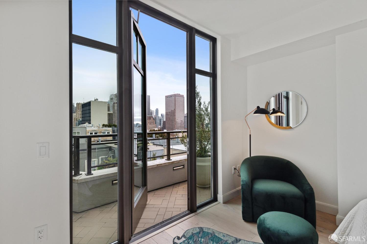 875 California Street # 604