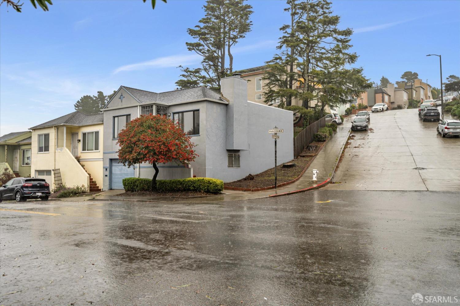 202 Panorama Drive