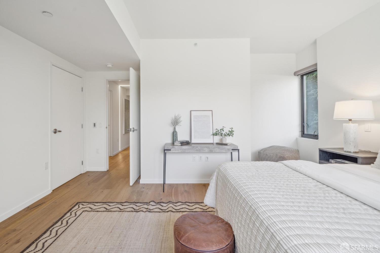 400 Grove Street # 209