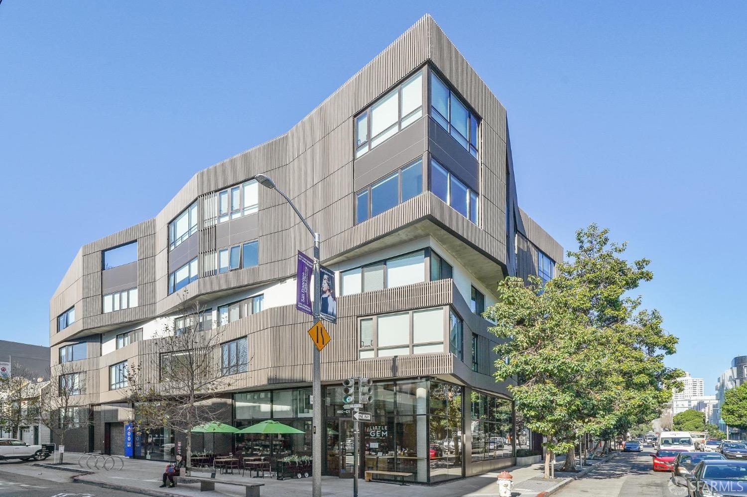 400 Grove Street # 209
