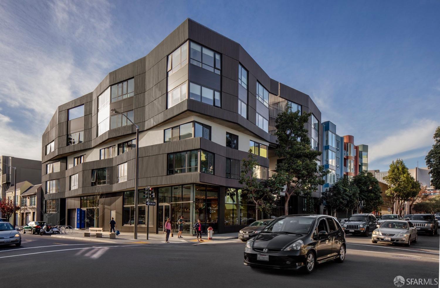 400 Grove Street # 209