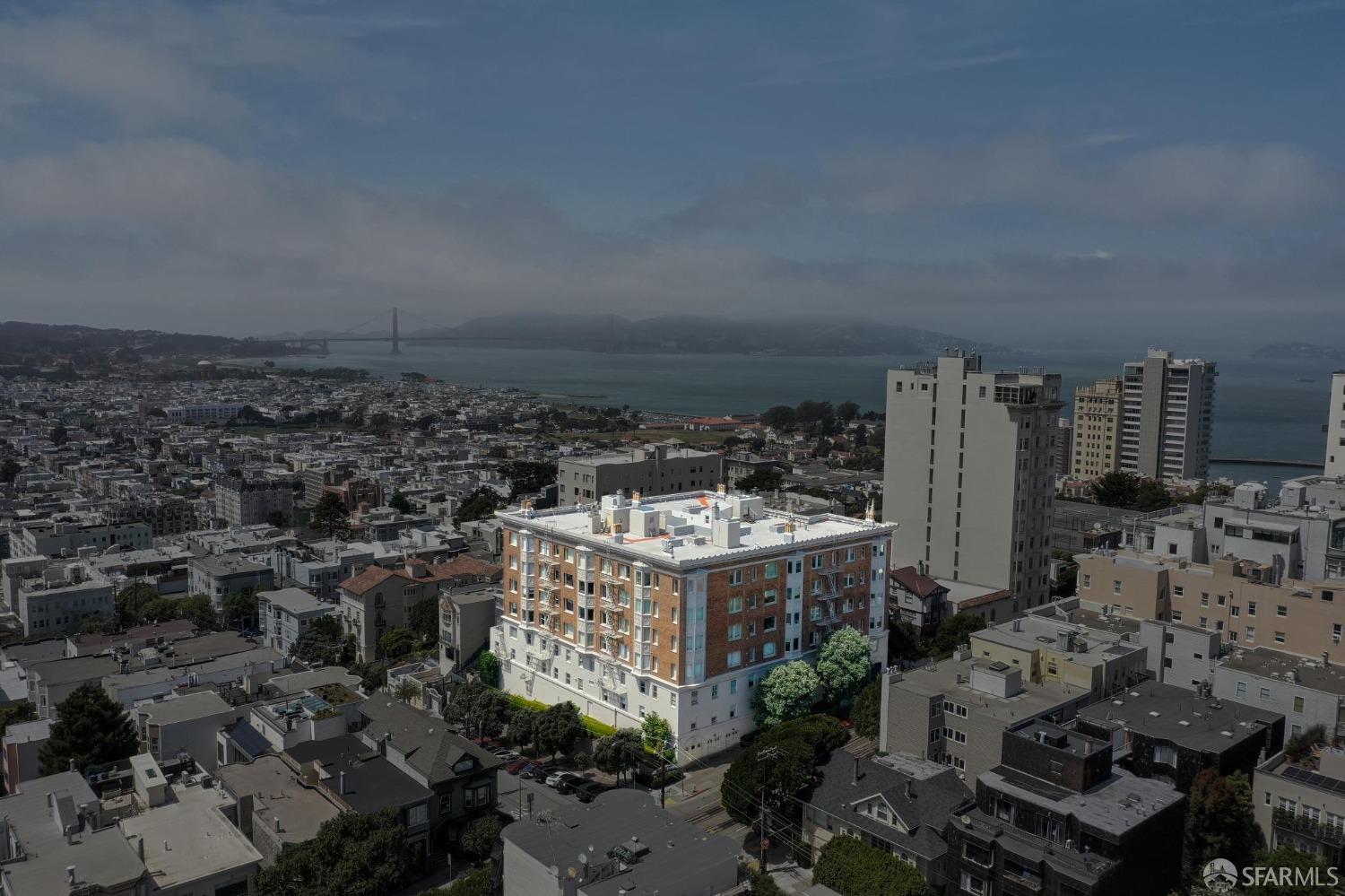 2111 Hyde Street # 403
