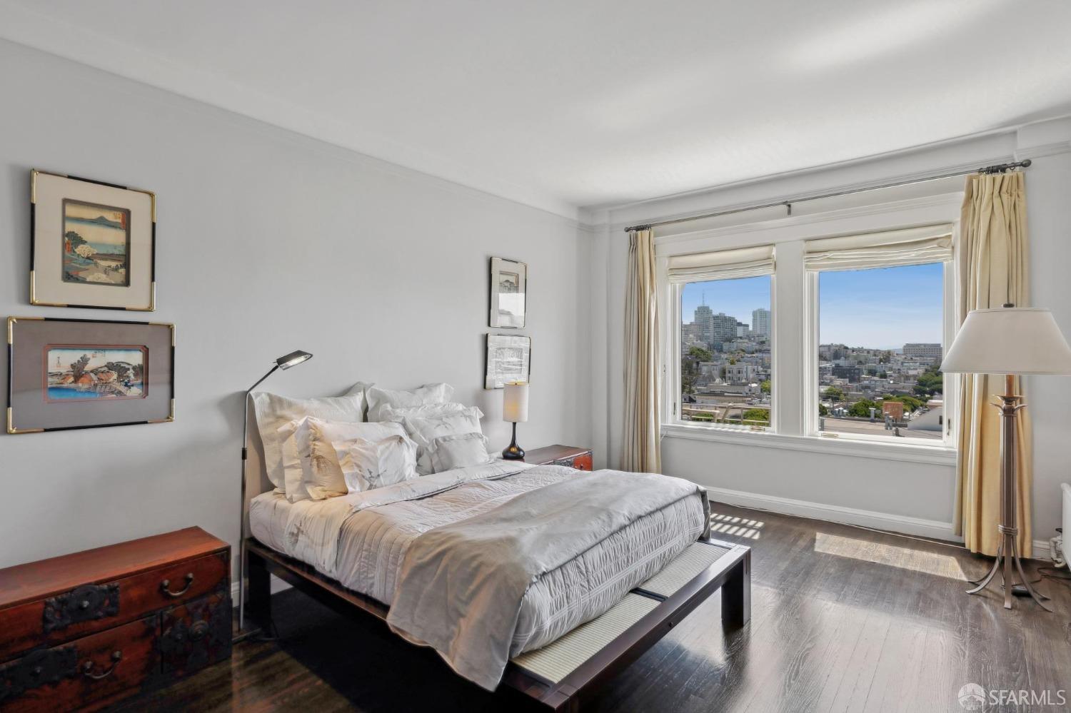 2111 Hyde Street # 403