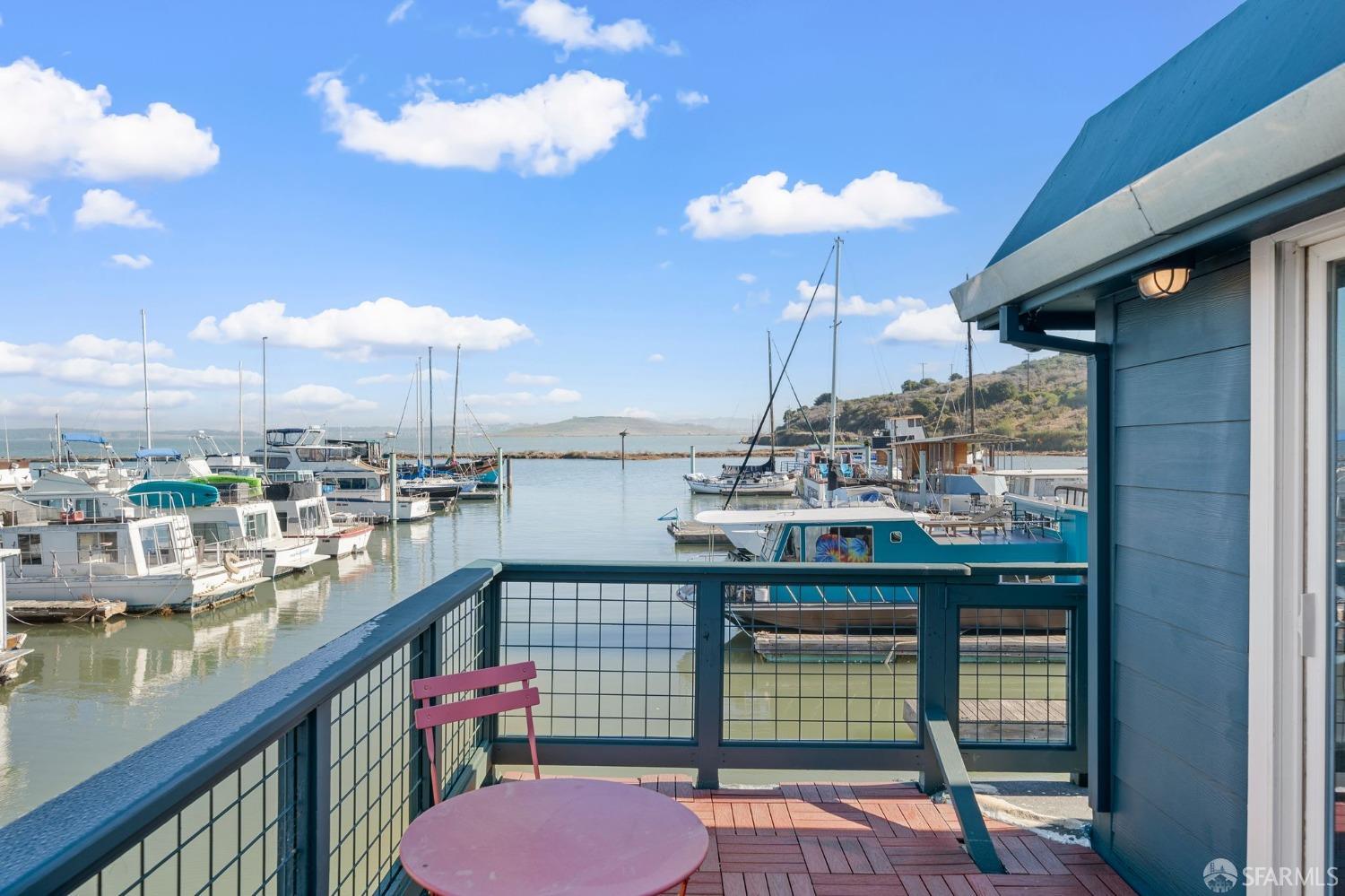 1900 Stenmark Drive # 302 Unit: 3-302