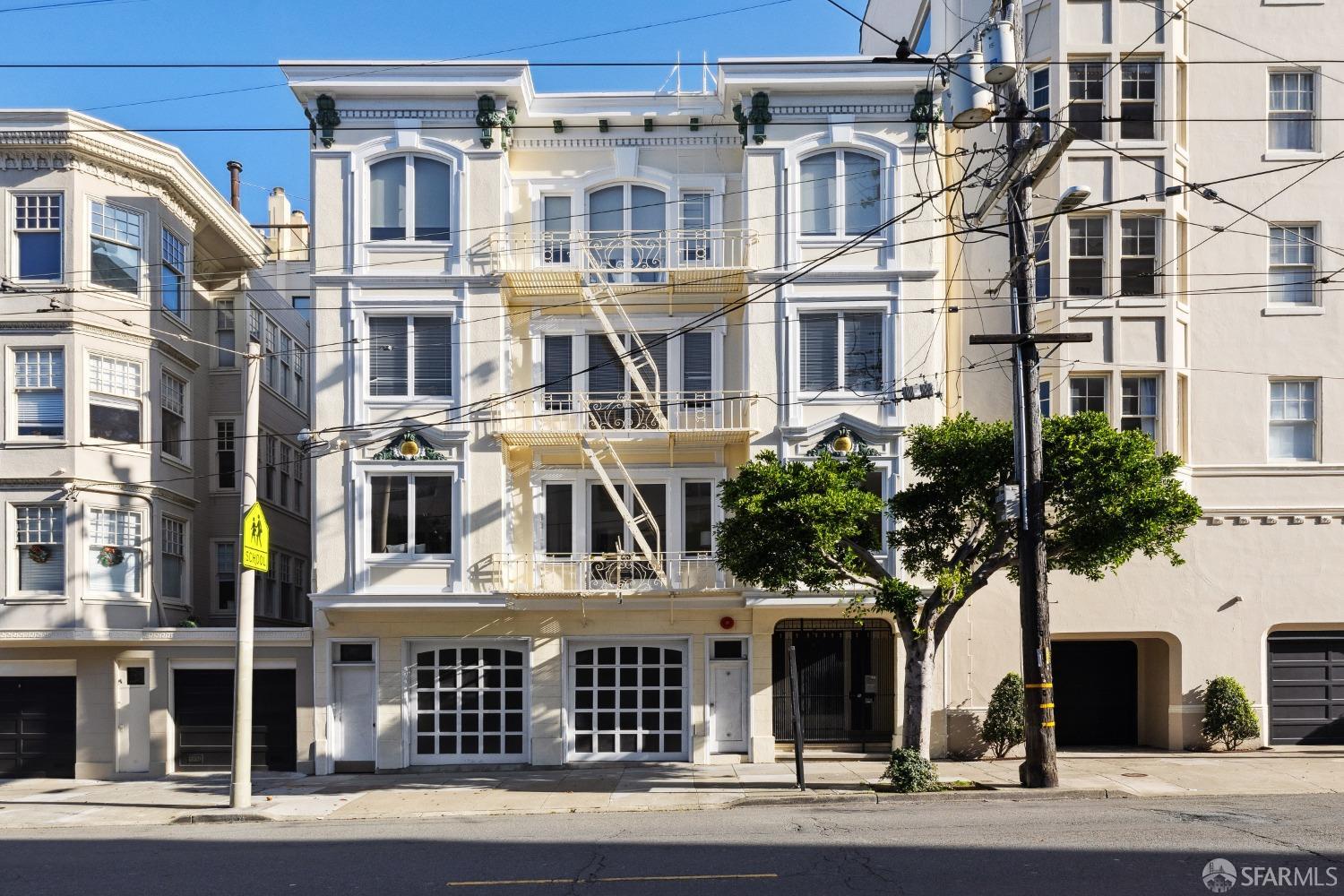 2632 Fillmore Street # 1