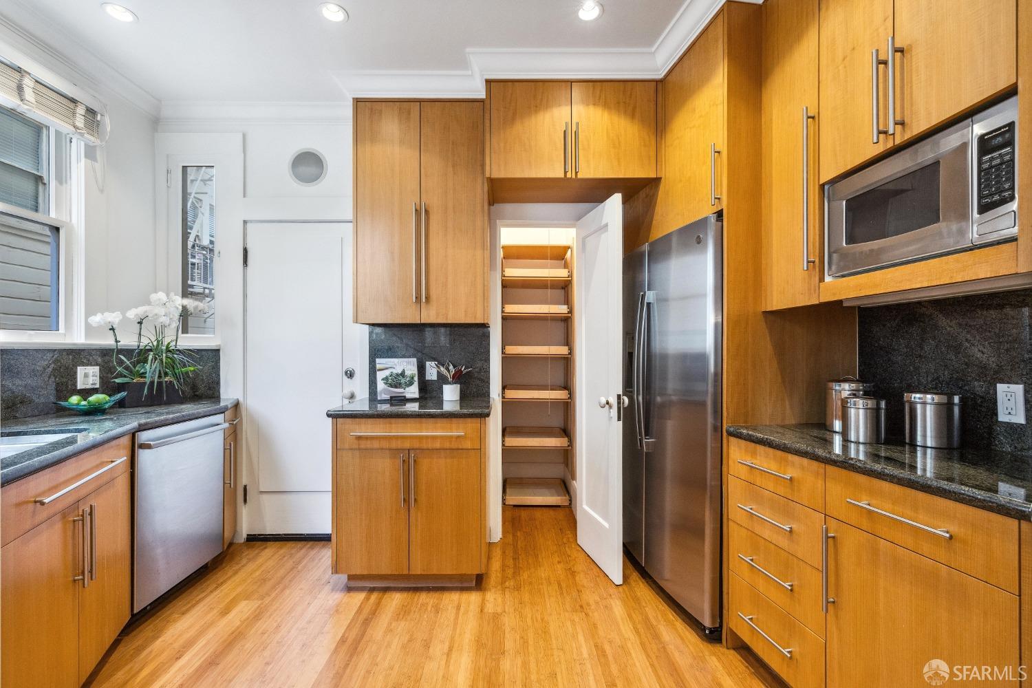 2632 Fillmore Street # 1