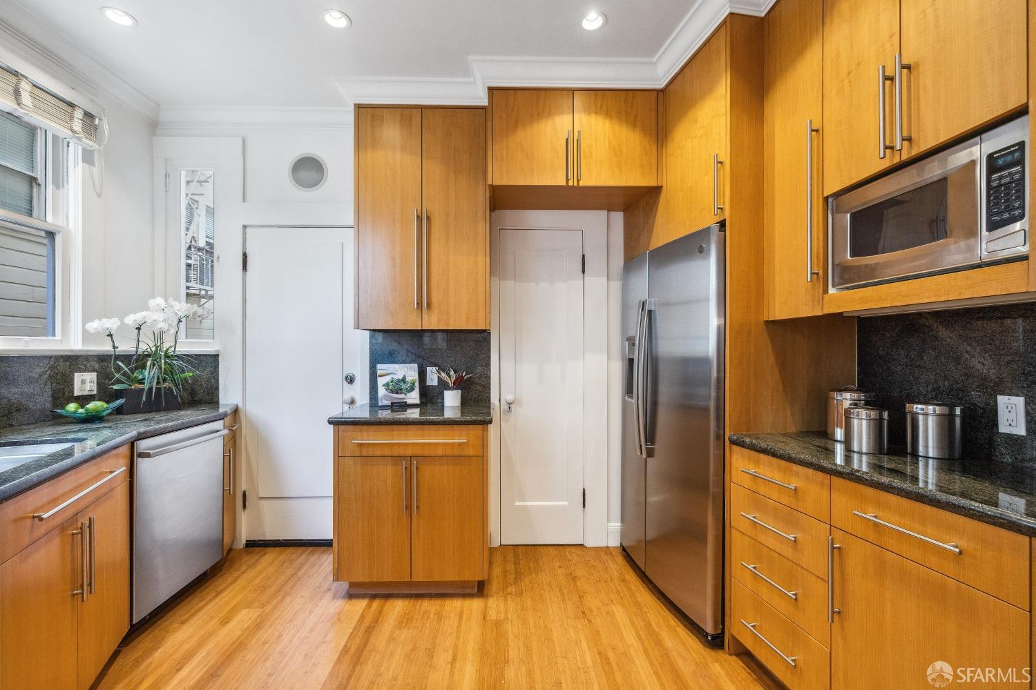2632 Fillmore Street # 1